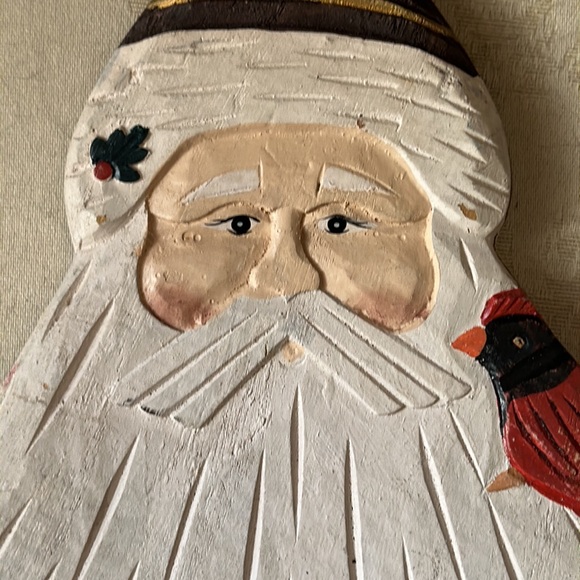 Prinative folk Art hand carved, hand painted wood Santa shelf, box w/cardinal - Picture 6 of 12